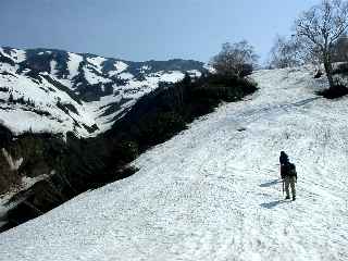 登山ルート。<br>
今年は雪が多いぞっと。