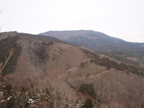 No.18鉄塔から島脇谷山と船山