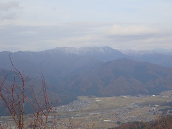 大佛寺山山頂から越前大日山